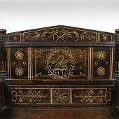 Резное кресло Котьера тронного типа с изысканным нанесением Резное кресло Котьера тронного типа с изысканным нанесением